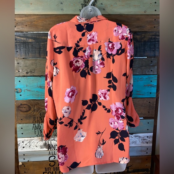 Apt.9 button down floral Top M - Picture 9 of 11